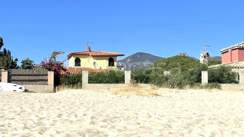 casa indipendente in vendita a Sinnai in zona Solanas