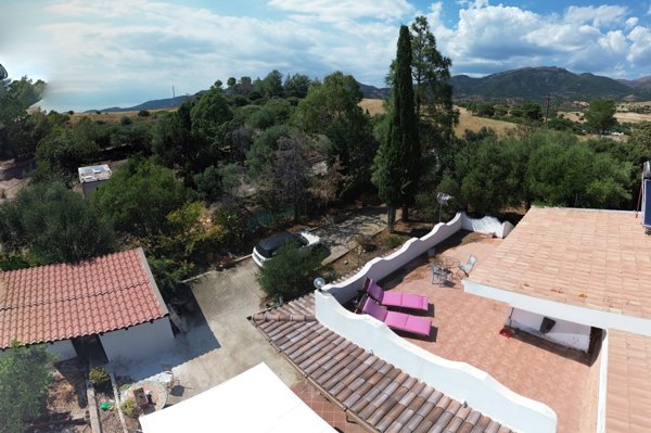 casa indipendente in vendita a Sinnai in zona Tasonis