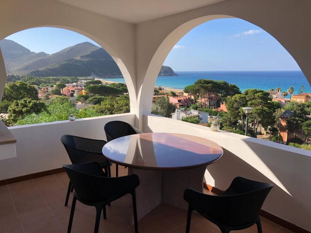 casa indipendente in vendita a Sinnai in zona Solanas