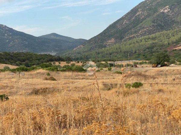casa indipendente in vendita a Sinnai in zona Solanas