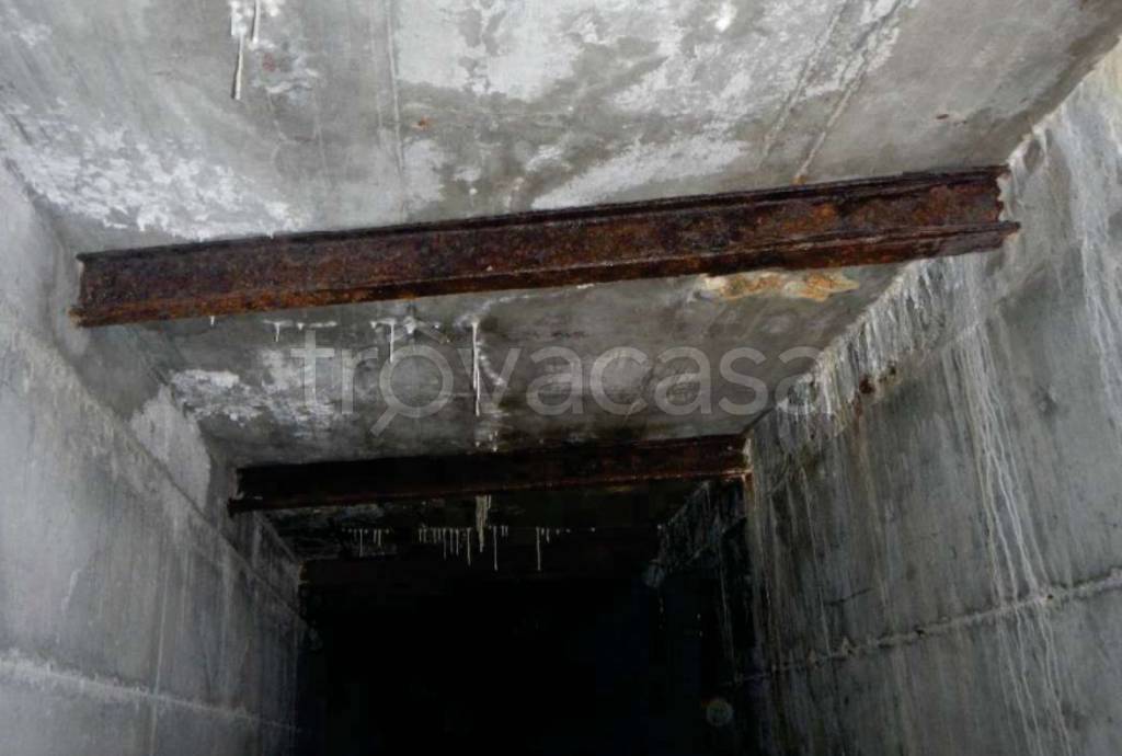 locale commerciale in vendita a Sinnai