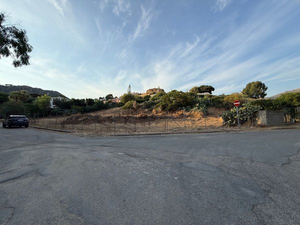terreno edificabile in vendita a Sinnai in zona Solanas