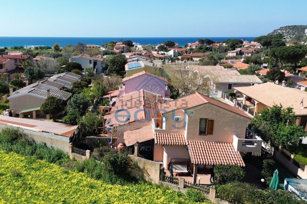 casa indipendente in vendita a Sinnai in zona Solanas