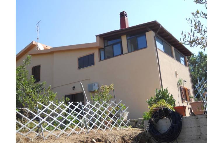 casa indipendente in vendita a Sinnai in zona Tasonis