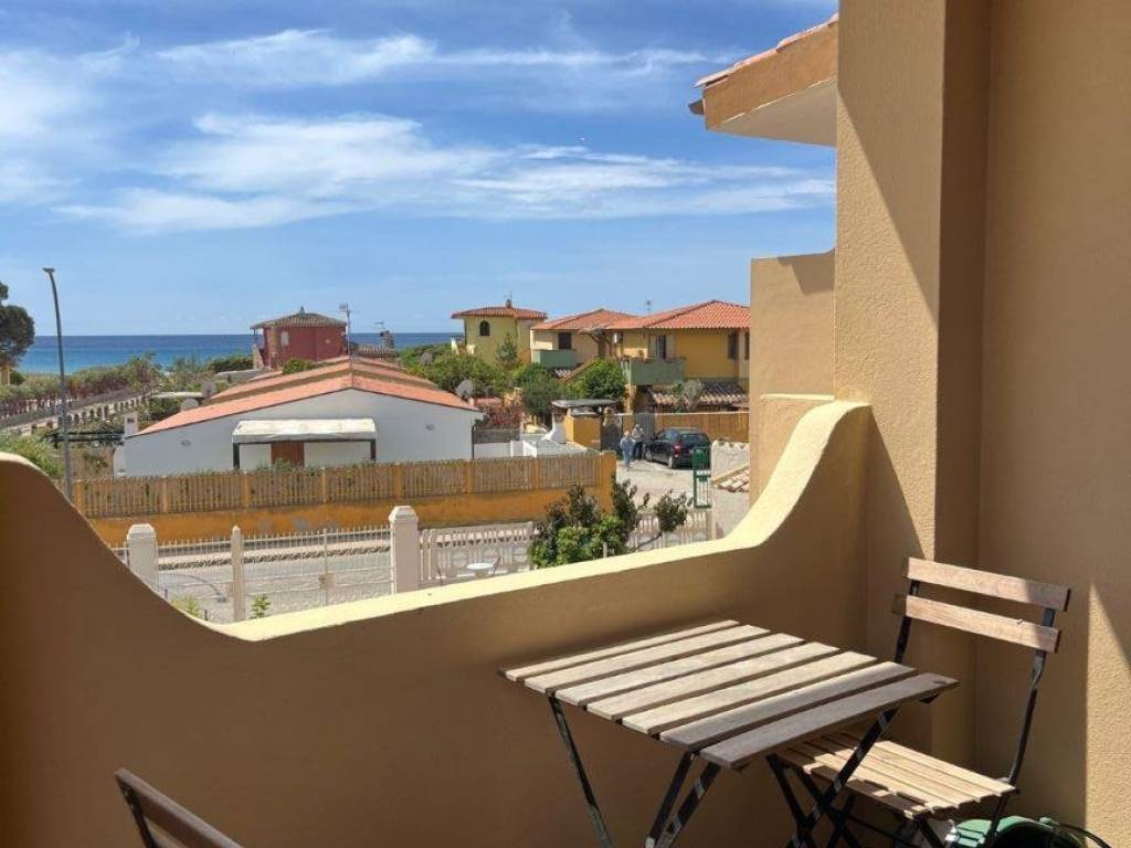 appartamento in vendita a Sinnai in zona Solanas