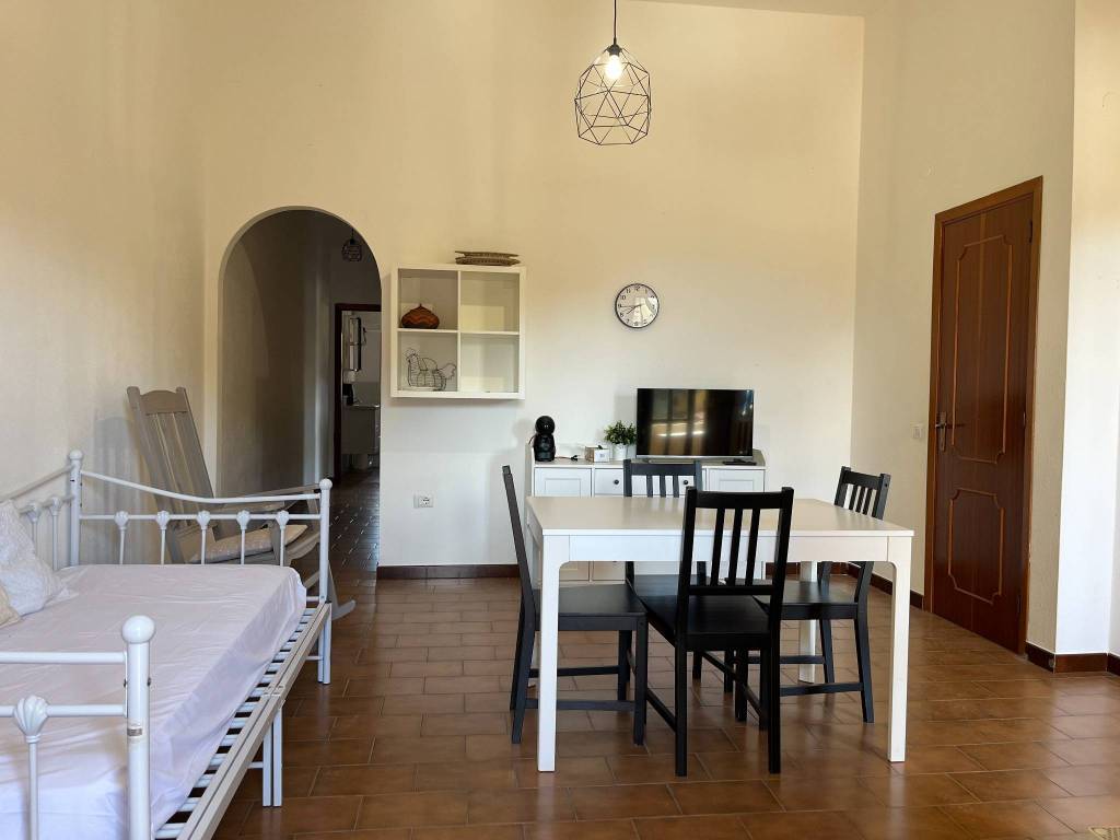 appartamento in vendita a Sinnai in zona Solanas