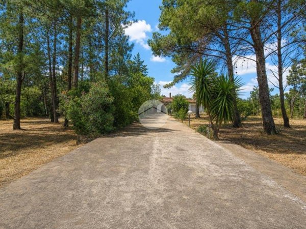 casa indipendente in vendita a Sinnai in zona Tasonis