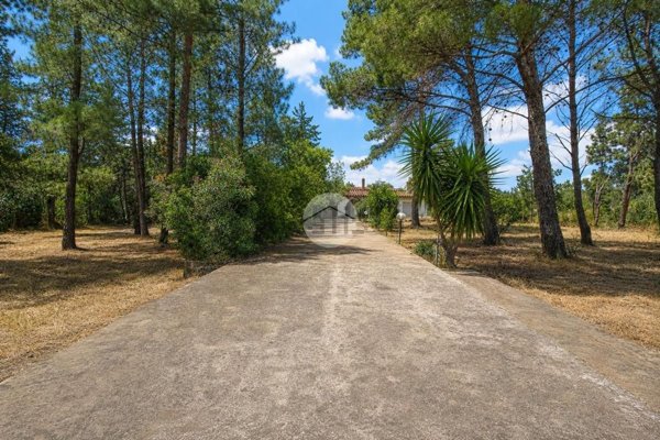 casa indipendente in vendita a Sinnai in zona Tasonis