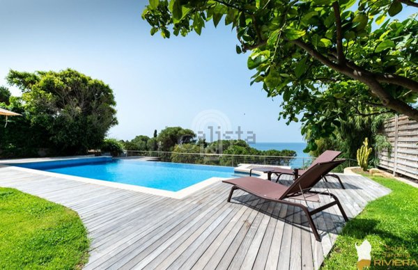 casa indipendente in vendita a Sinnai in zona Torre delle Stelle