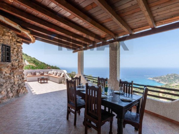 casa indipendente in vendita a Sinnai in zona Torre delle Stelle