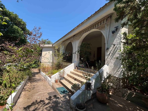 casa indipendente in vendita a Sinnai