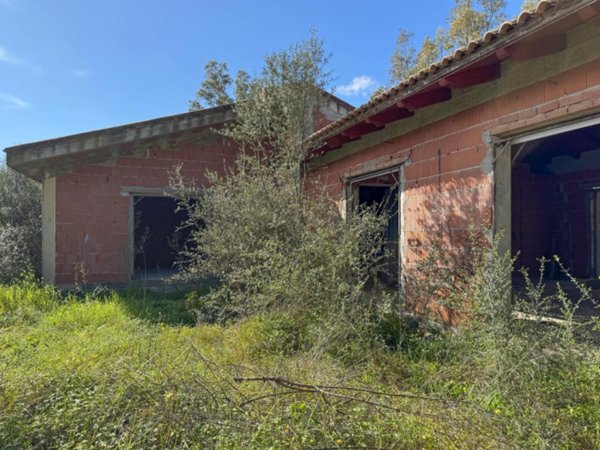 casa indipendente in vendita ad Uta