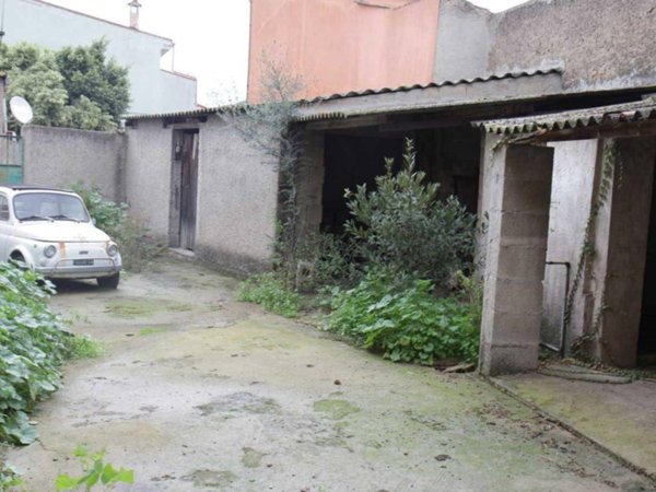 casa indipendente in vendita ad Uta