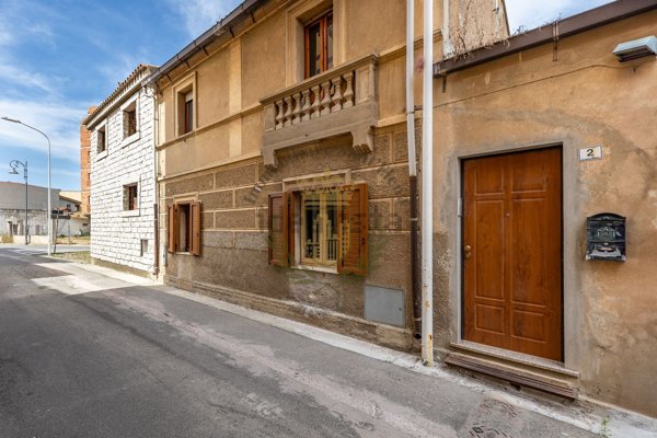 casa indipendente in vendita ad Uta
