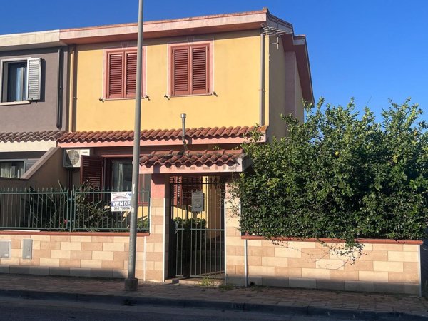 casa indipendente in vendita ad Uta