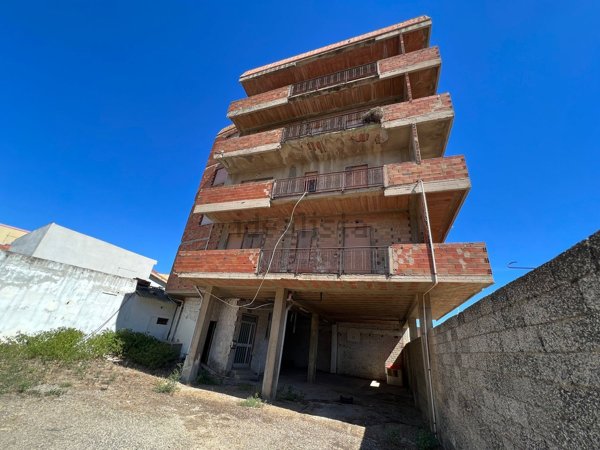 appartamento in vendita ad Uta