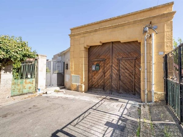 casa indipendente in vendita ad Uta