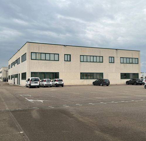 ufficio in vendita ad Uta