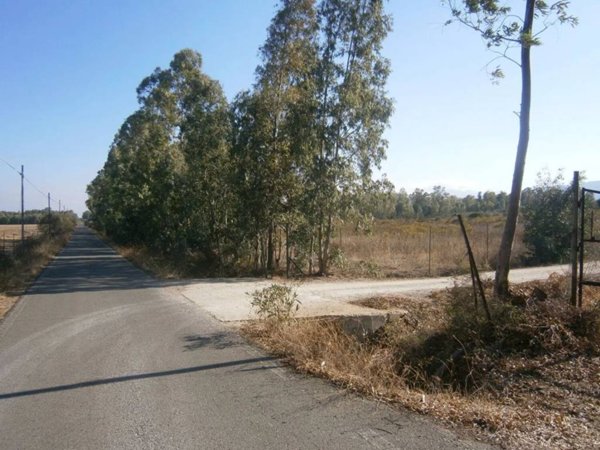 terreno edificabile in vendita ad Uta