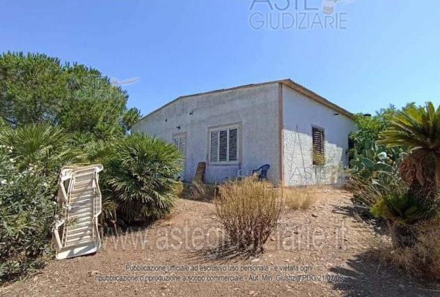 terreno edificabile in vendita ad Uta