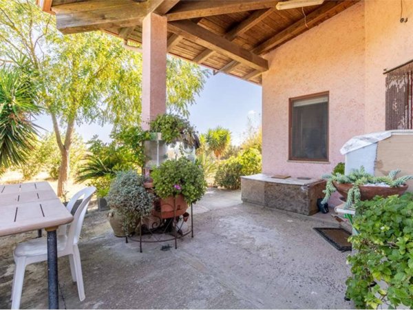 casa indipendente in vendita ad Uta