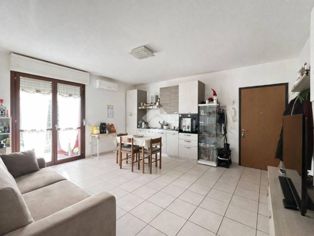 appartamento in vendita ad Uta