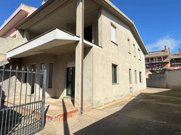 casa indipendente in vendita ad Uta