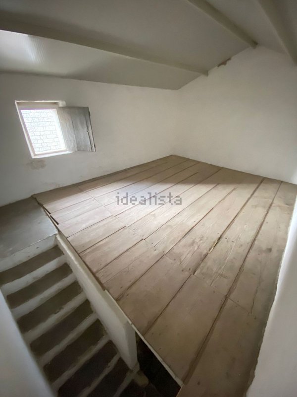 appartamento in vendita ad Uta