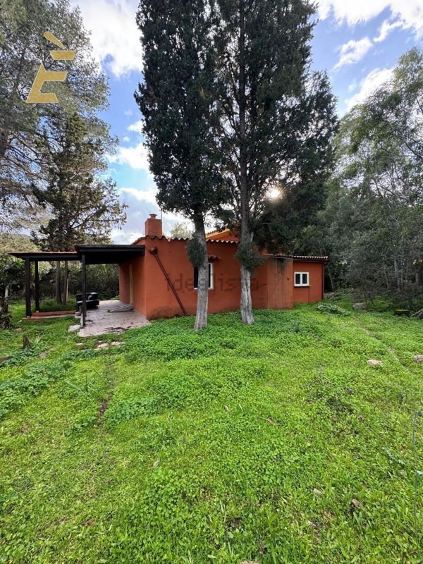 casa indipendente in vendita ad Uta