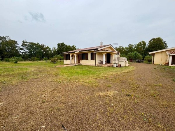 casa indipendente in vendita ad Uta