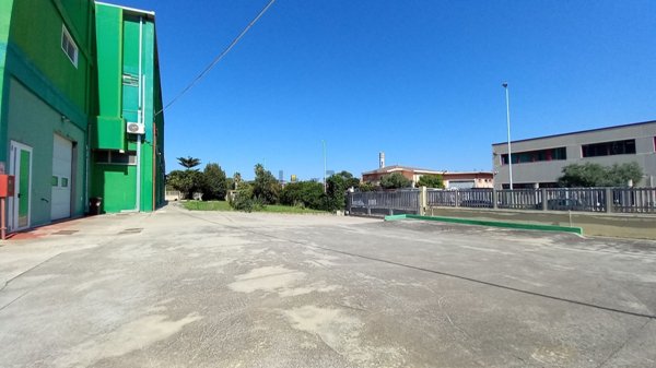 terreno edificabile in vendita ad Uta