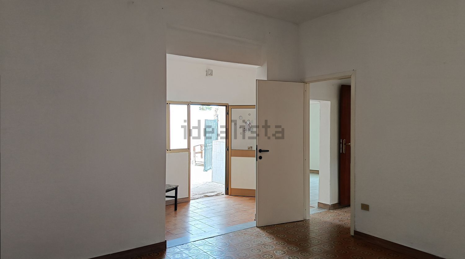 quadrivano in vendita ad Uta