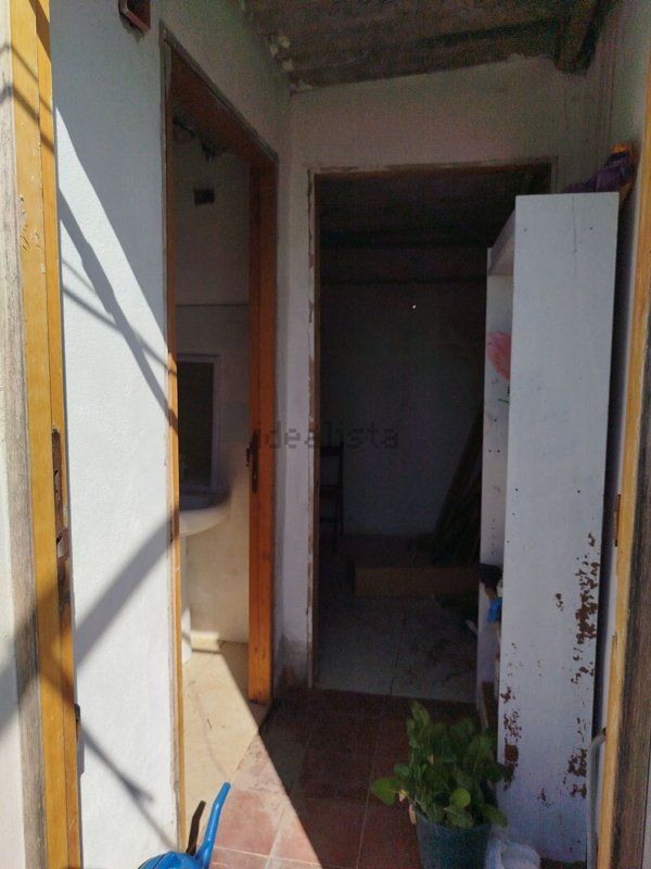 casale in vendita ad Uta