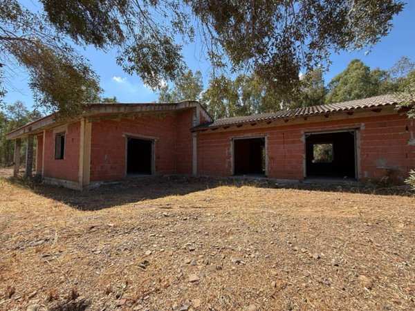 casa indipendente in vendita ad Uta