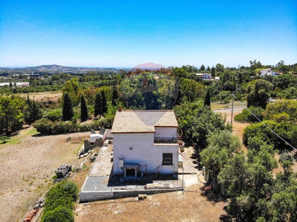 casa indipendente in vendita a Villa San Pietro