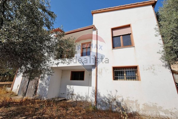 casa indipendente in vendita a Villa San Pietro