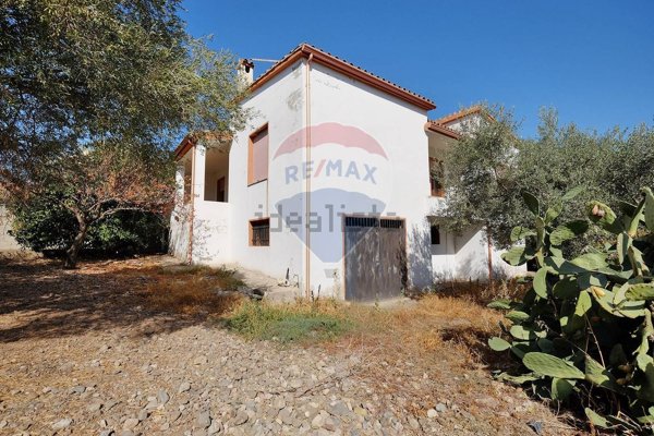 casa indipendente in vendita a Villa San Pietro