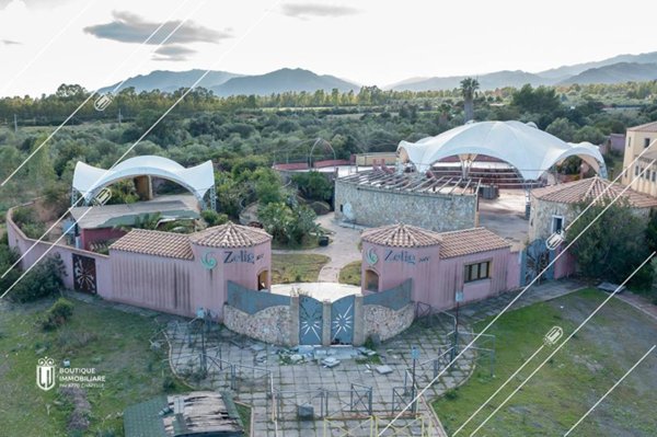 negozio in vendita a Villa San Pietro