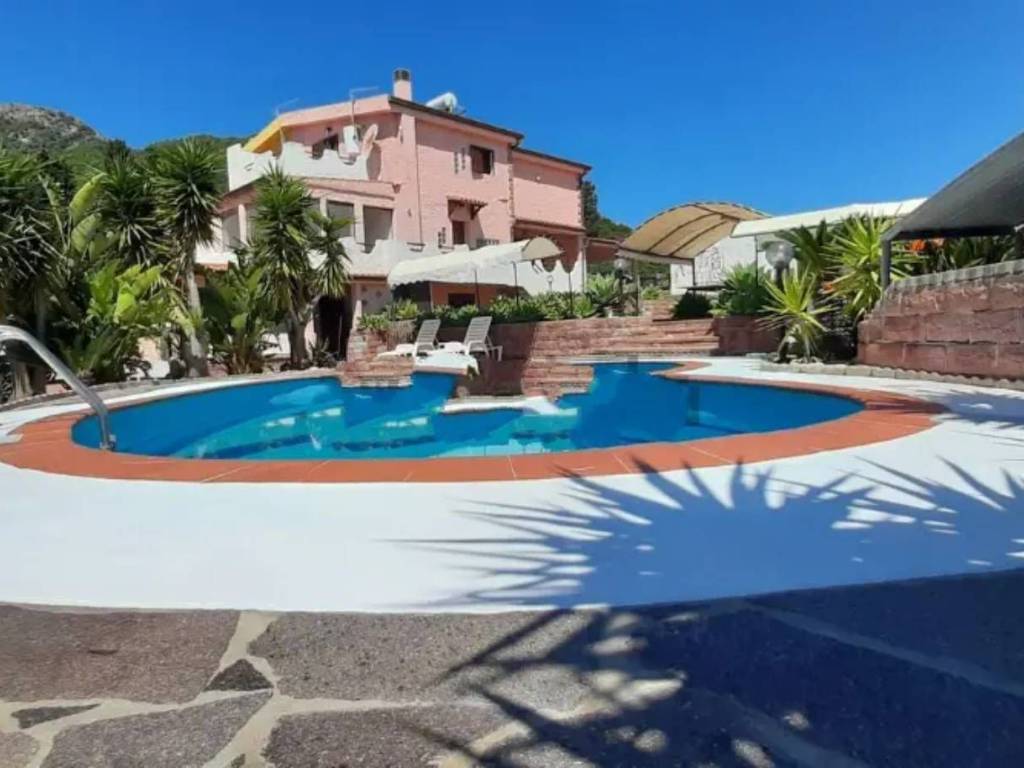casa indipendente in vendita a Villa San Pietro