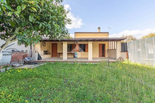 casa indipendente in vendita a Quartucciu in zona Sant'Isidoro