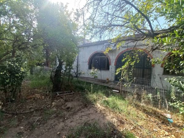 casa indipendente in vendita a Quartucciu in zona Sant'Isidoro