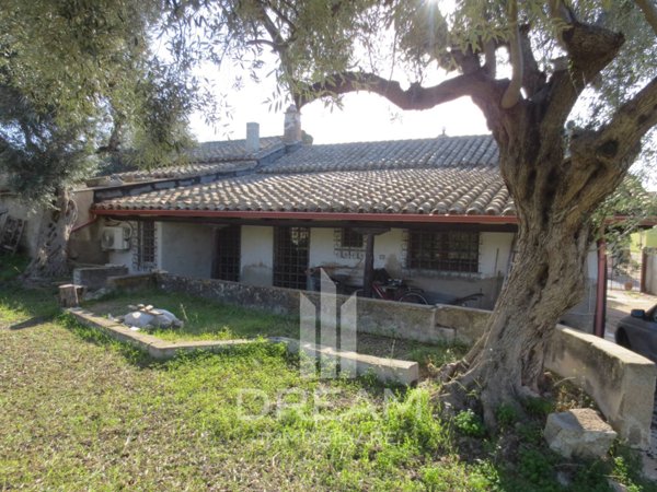casa indipendente in vendita a Quartucciu in zona Sant'Isidoro