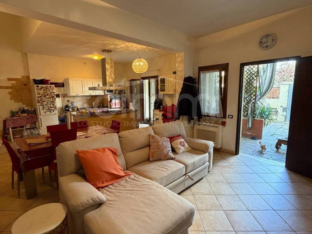 casa indipendente in vendita a Quartucciu