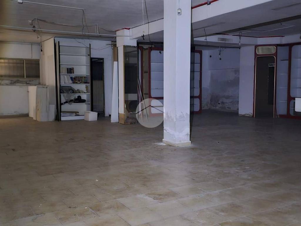 locale commerciale in vendita a Quartucciu