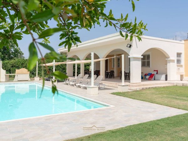 negozio in vendita a Quartucciu in zona Sant'Isidoro