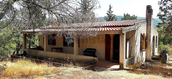 casa indipendente in vendita a Quartucciu in zona Sant'Isidoro