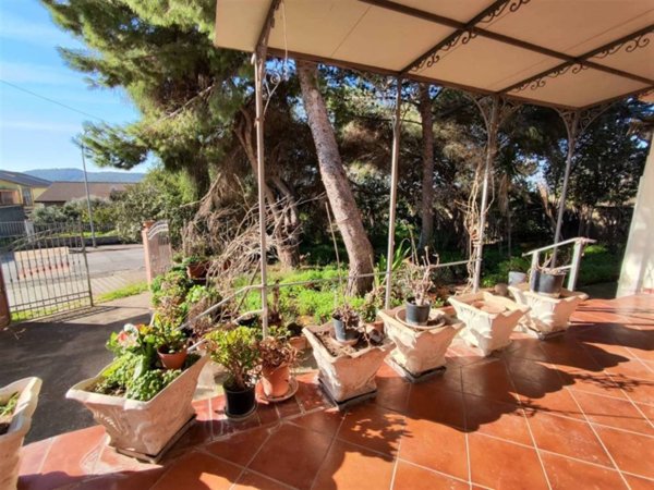 casa indipendente in vendita ad Elmas