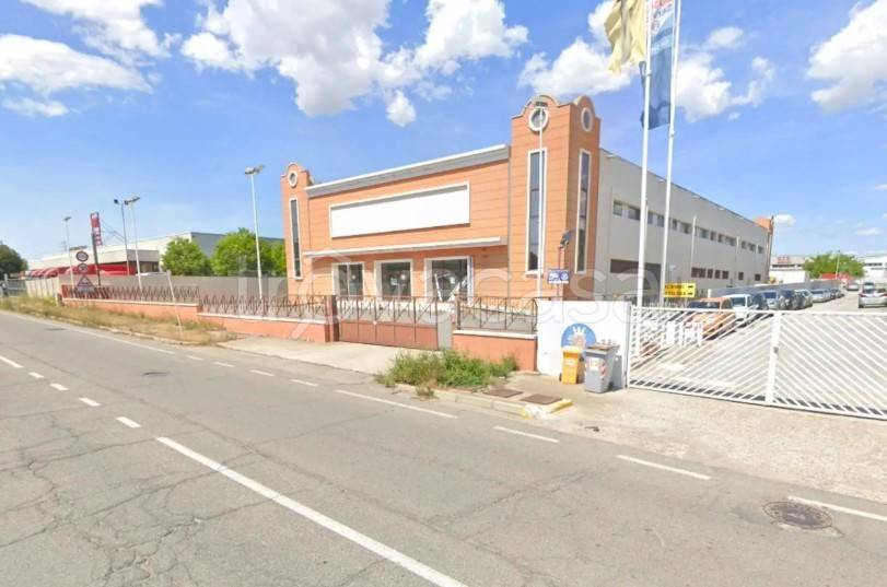 negozio in vendita ad Elmas