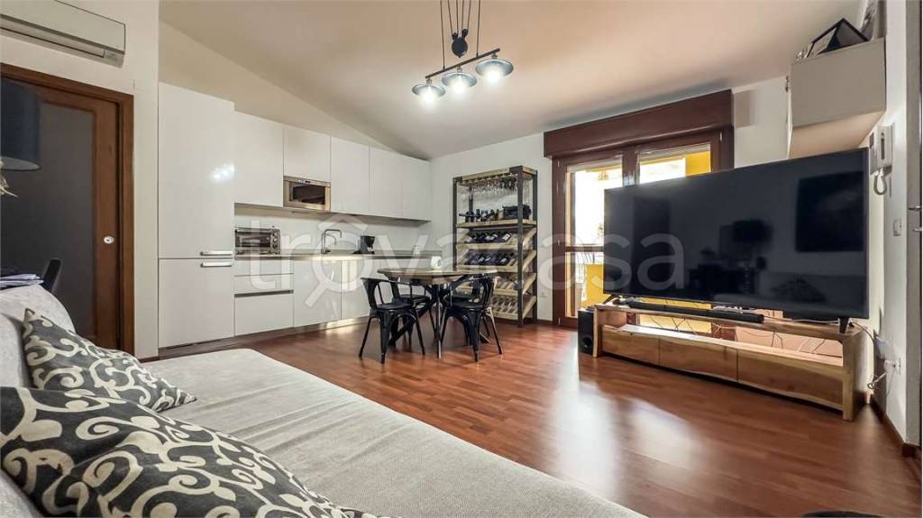 appartamento in vendita ad Elmas