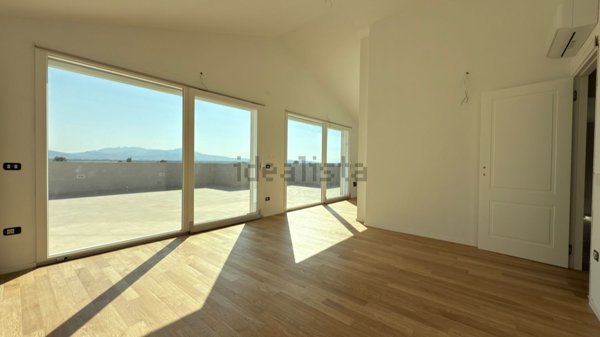 appartamento in vendita ad Elmas